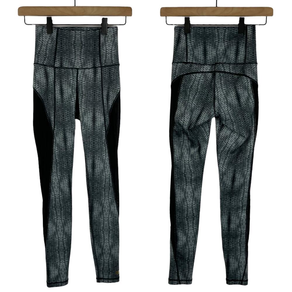 Aurum | XS/S Gray & Black Reptile Snake Print High Waist Full Length Leggings
